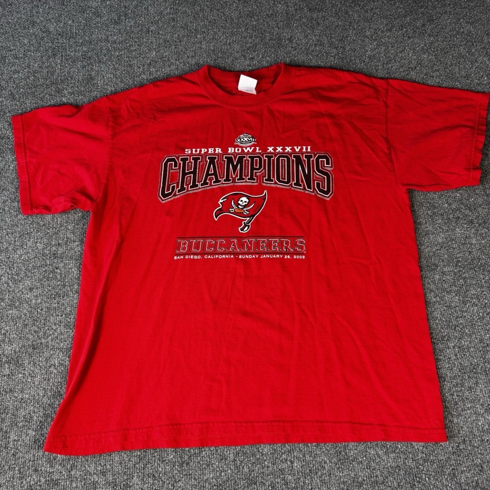 Vintage Tampa‎ Bay Buccaneers Mens T Shirt Super Bowl XXXVII 37 Red XL